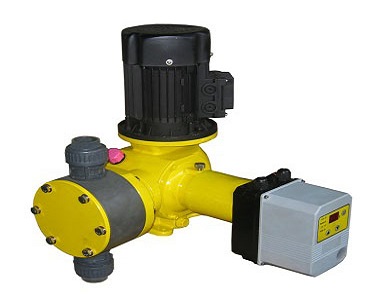 Positive displacement metering pump